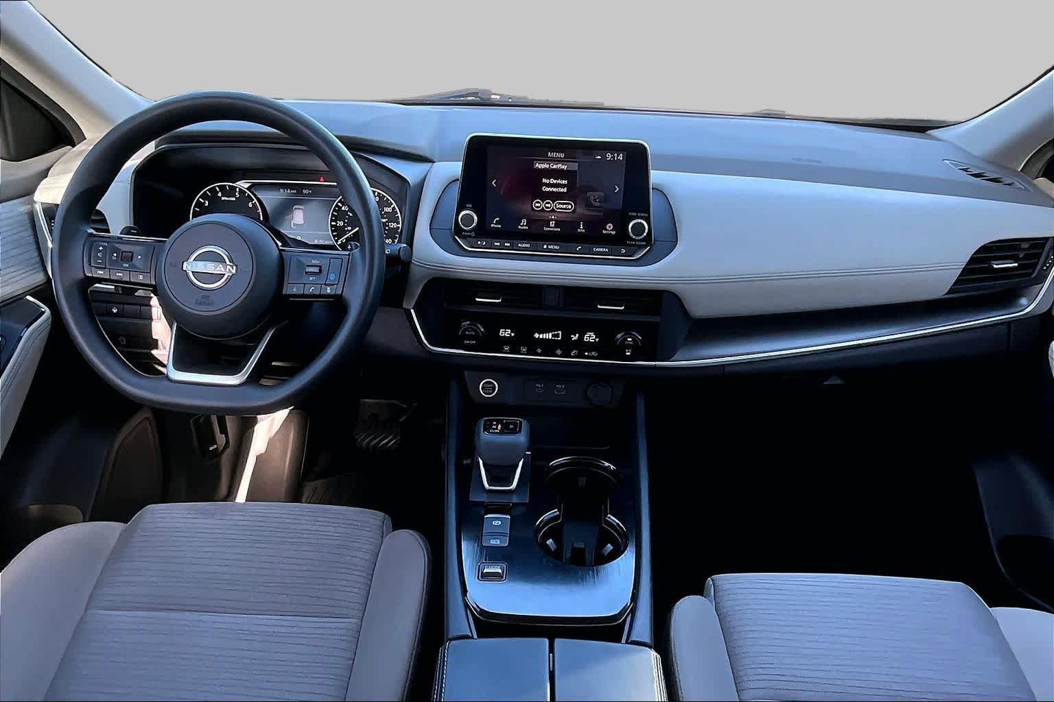 Used 2023 Nissan Rogue SV FWD image 14