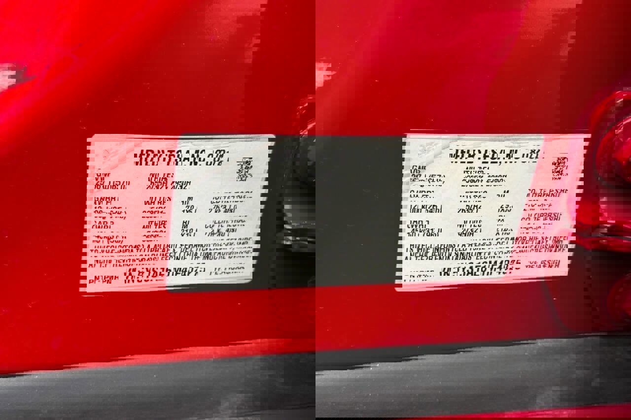 Used 2021 Tesla Model S Plaid image 27