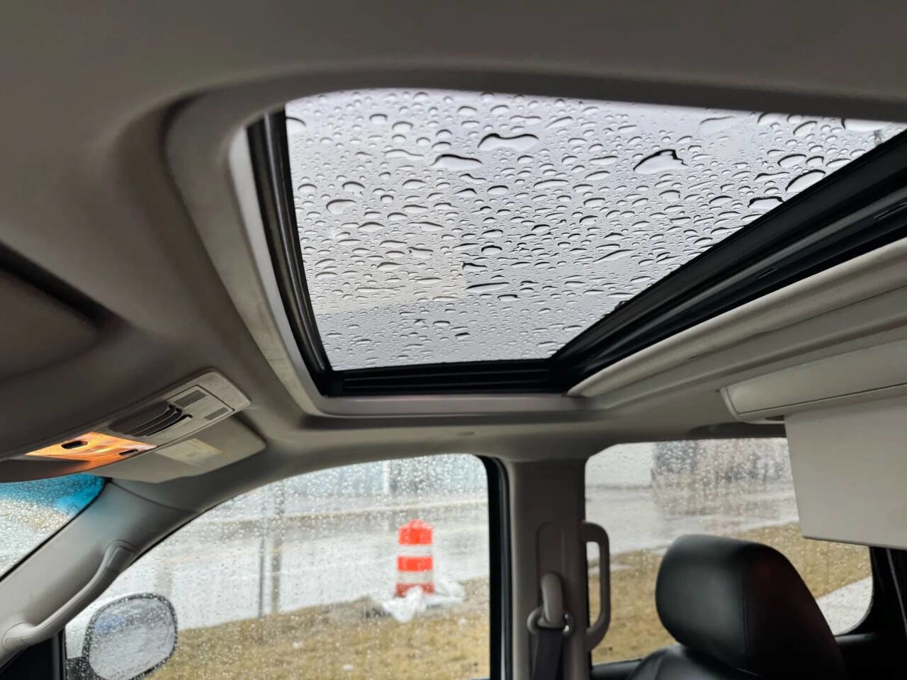 Used 2011 GMC Yukon Denali image 19