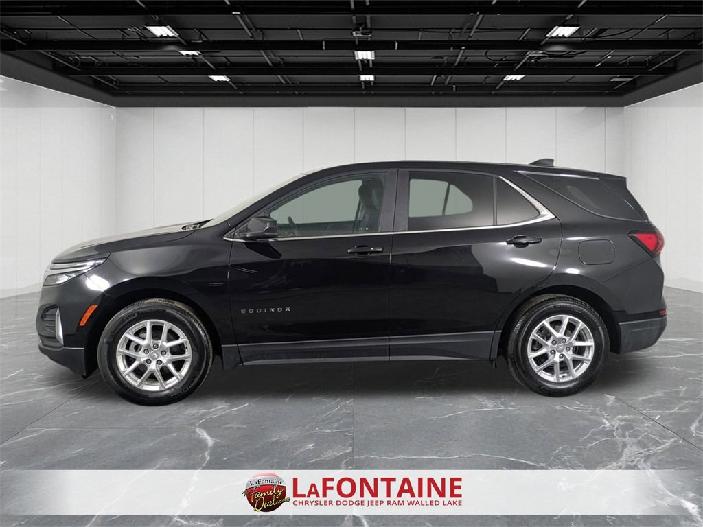 Used 2024 Chevrolet Equinox LT image 2