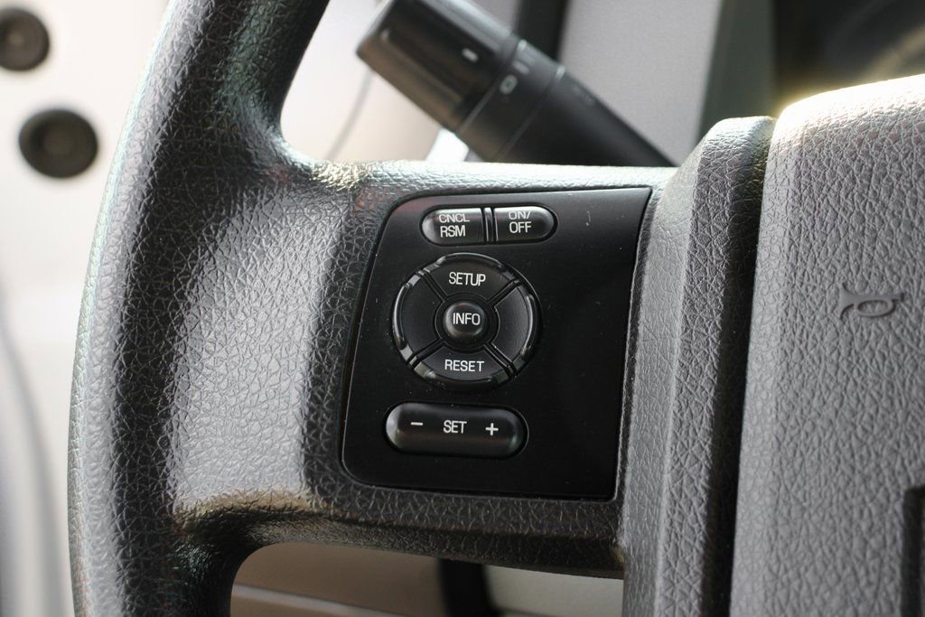Used 2019 Ford F750 2WD Regular Cab Super Duty image 33