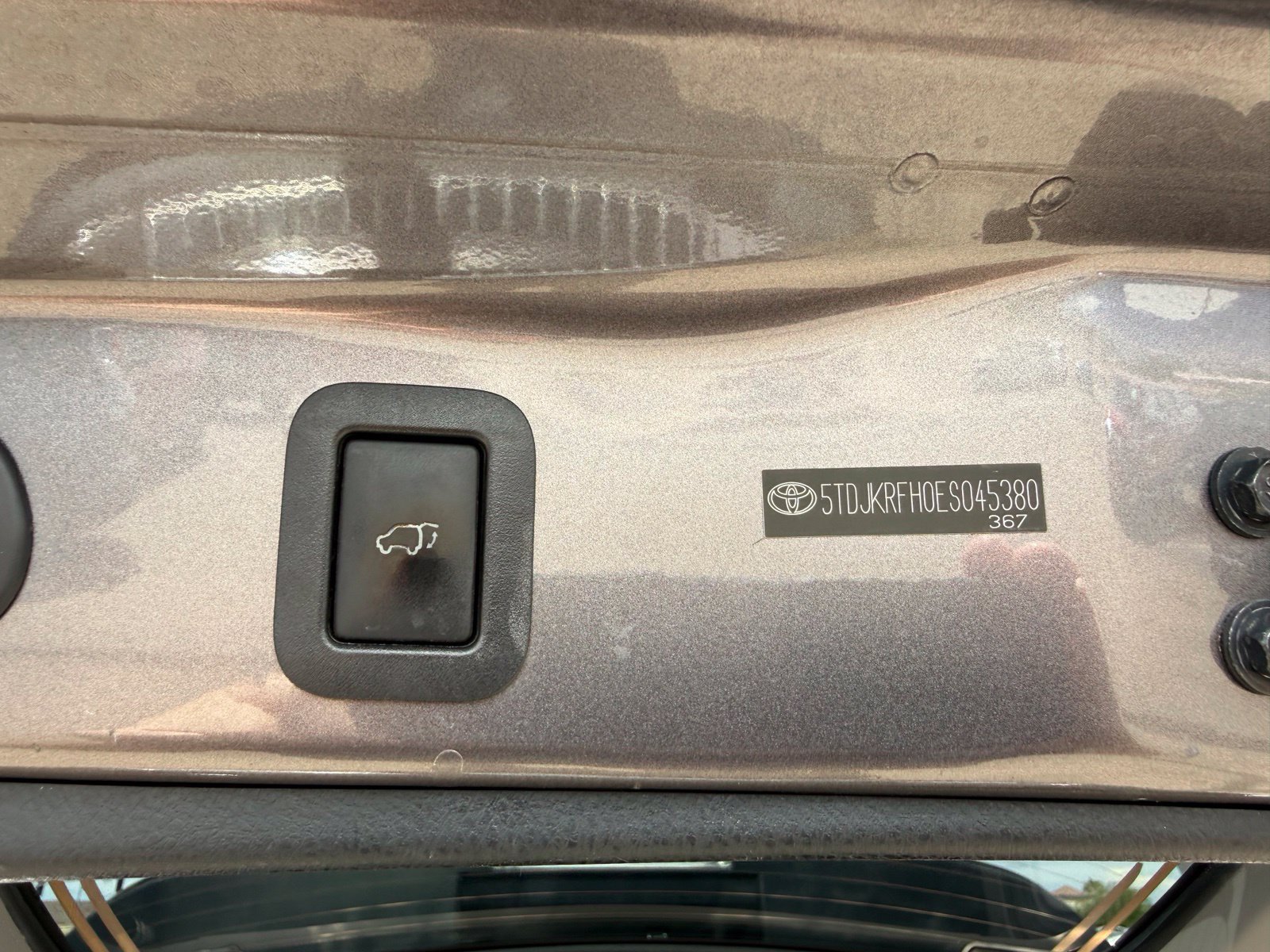 Used 2014 Toyota Highlander XLE AWD/4WD image 45