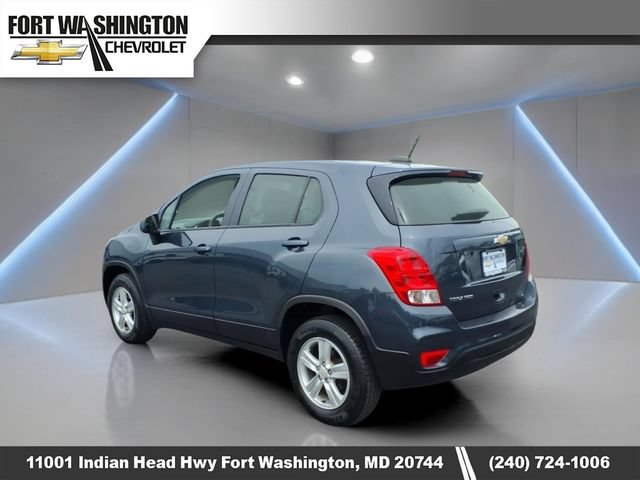 Used 2021 Chevrolet Trax LS w/ Tint and Cruise Package AWD/4WD image 5