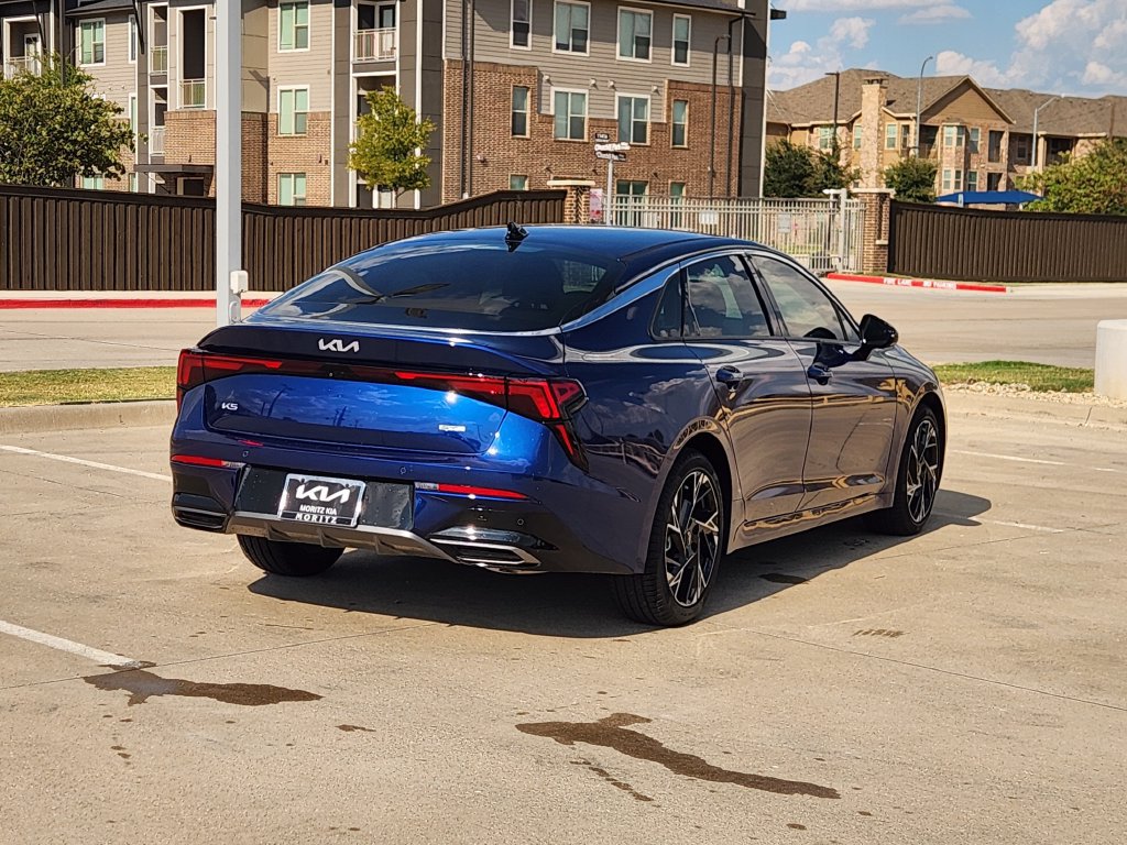 New 2026 Kia K5 GT-Line FWD image 4