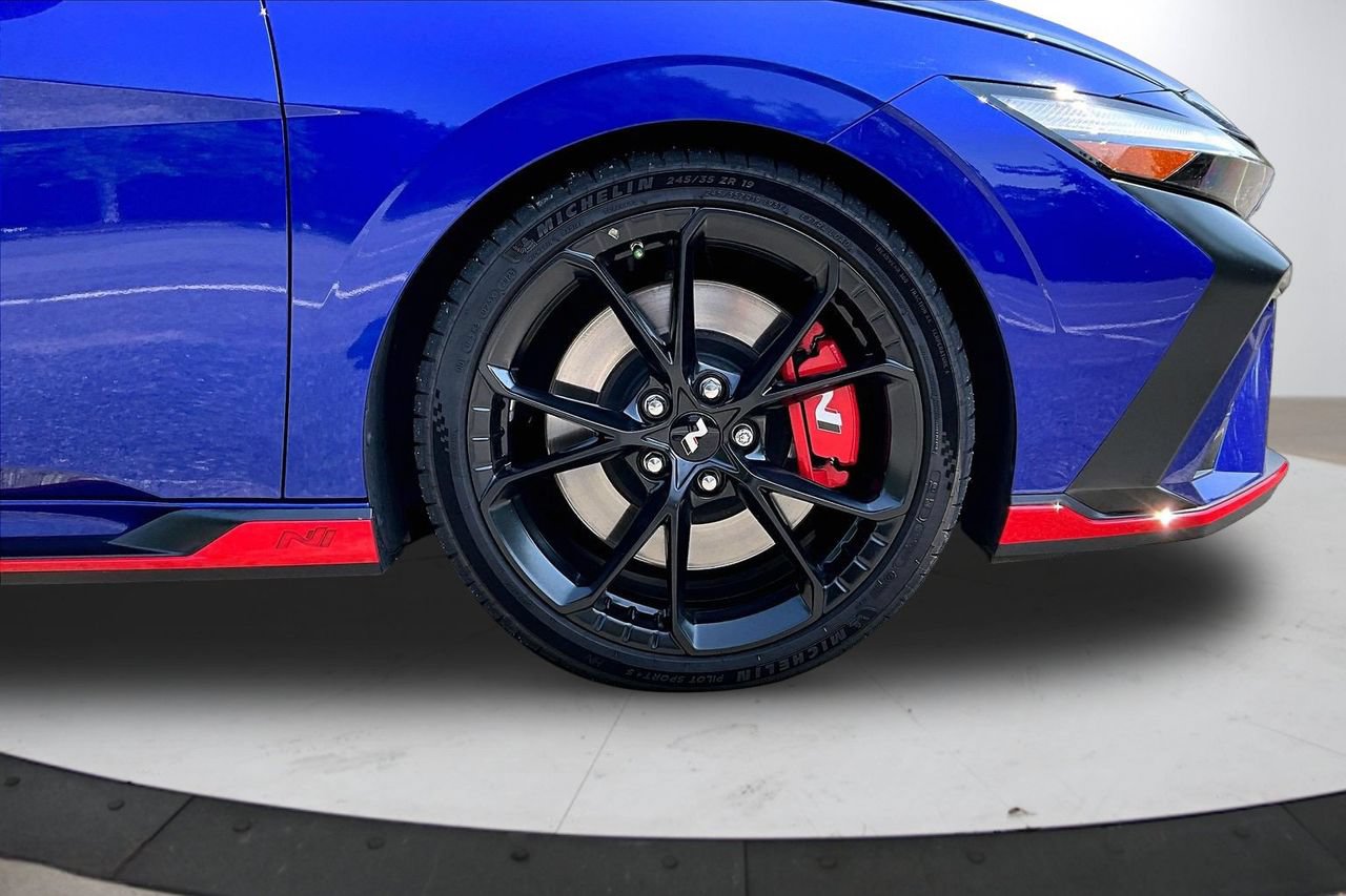 Used 2025 Hyundai Elantra N FWD image 34