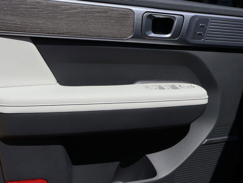 New 2026 Hyundai Santa Fe Calligraphy image 23