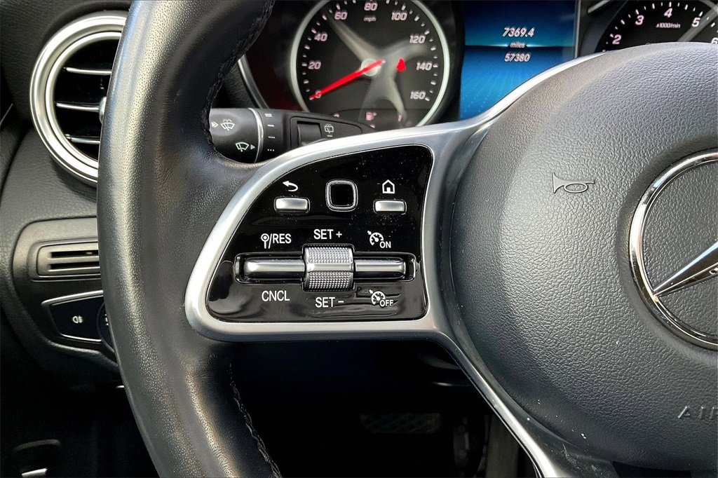 Used 2021 Mercedes-Benz GLC 300 4MATIC image 10