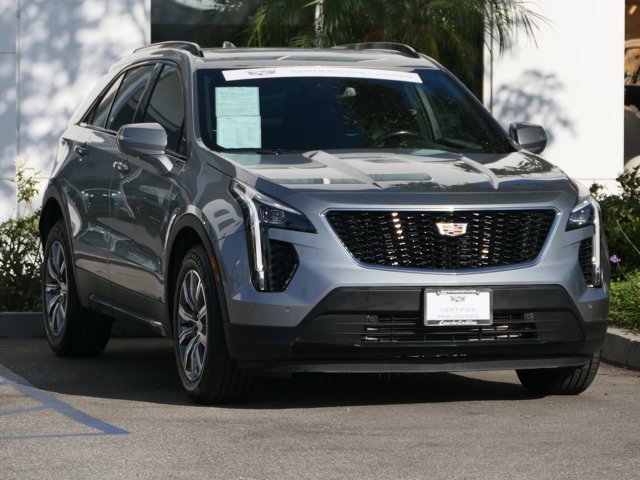 Certified 2023 Cadillac XT4 Sport w/ Cold Weather Package FWD image 8
