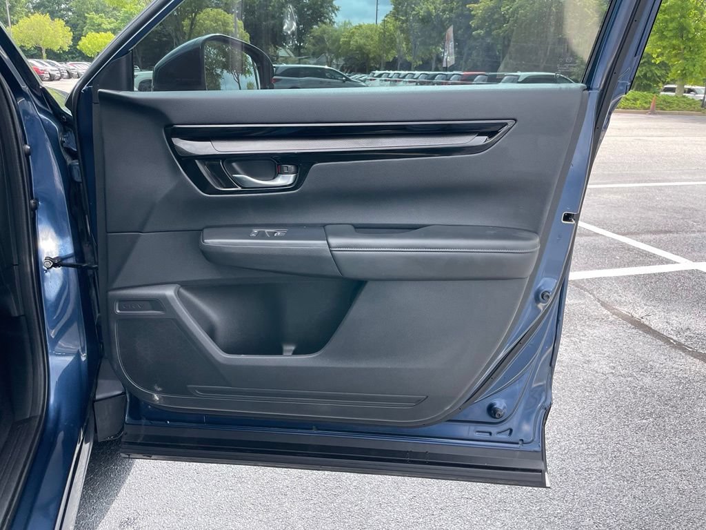Certified 2025 Honda CR-V EX-L image 29