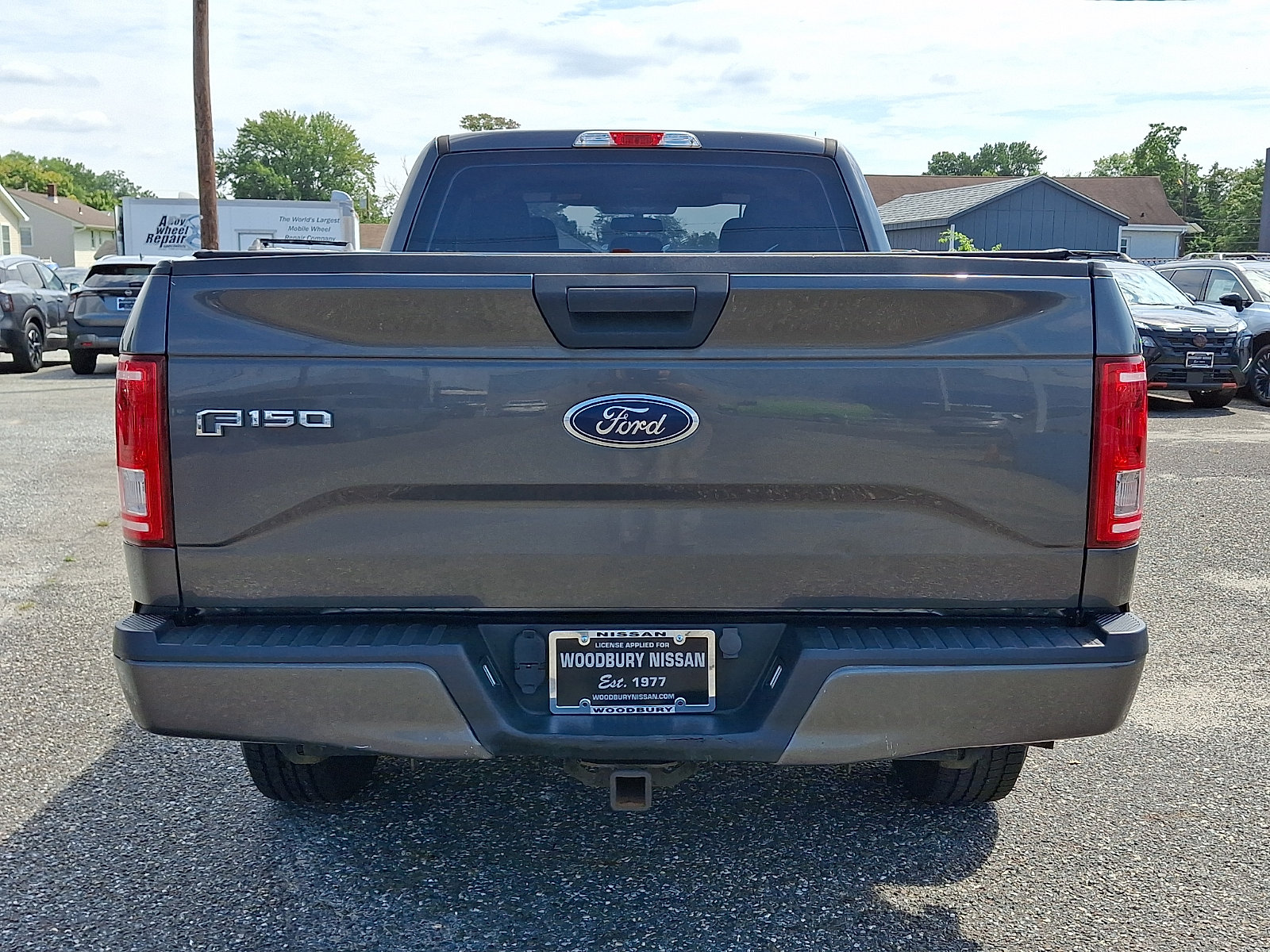 Used 2016 Ford F150 XL w/ Equipment Group 101A Mid AWD/4WD image 4
