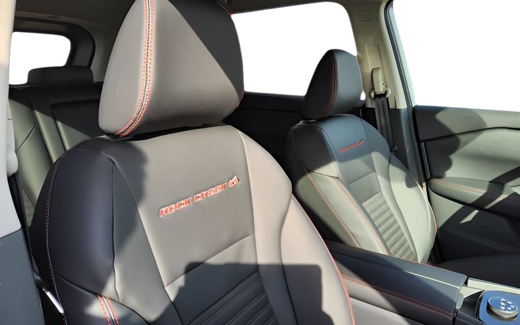 New 2026 Nissan Rogue SV AWD/4WD image 32