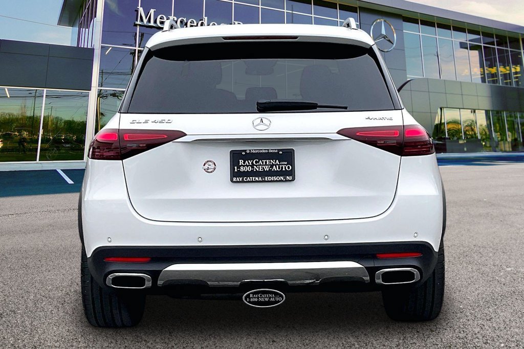 Certified 2025 Mercedes-Benz GLE 450 4MATIC image 4