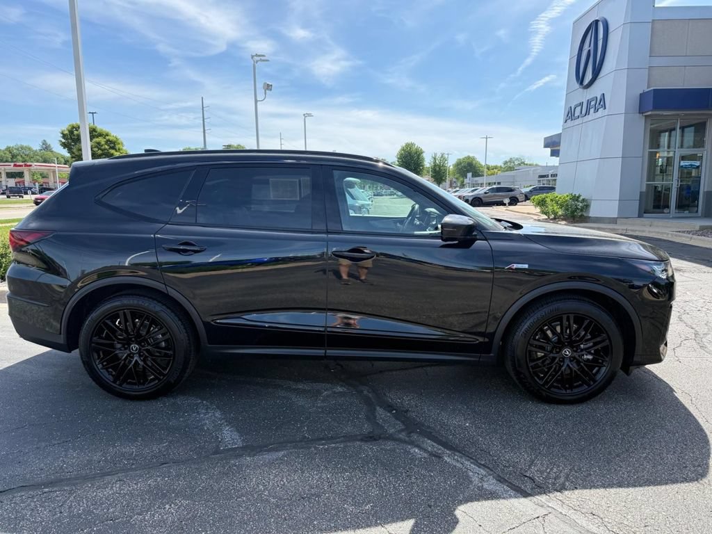 Certified 2025 Acura MDX A-Spec AWD/4WD image 2