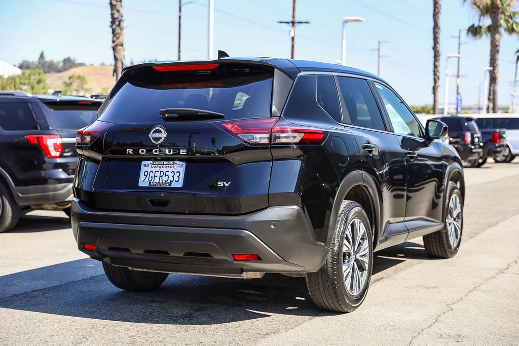 Used 2023 Nissan Rogue SV FWD image 6