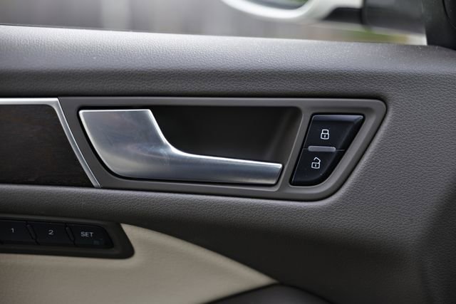 Used 2016 Audi Q5 2.0T Premium Plus w/ Technology Package image 15