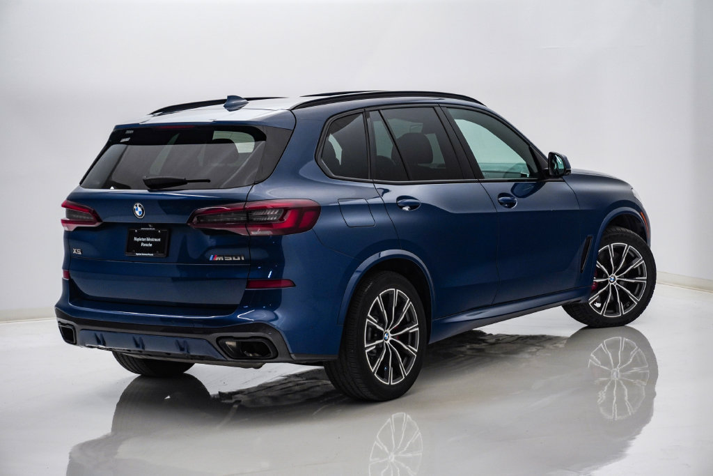 Used 2022 BMW X5 M50i w/ Executive Package AWD/4WD image 11