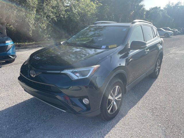 Used 2018 Toyota RAV4 XLE FWD image 5