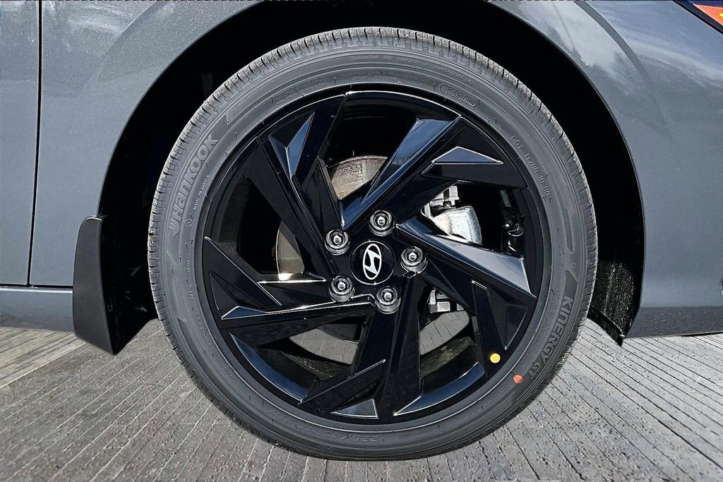 New 2026 Hyundai Elantra SEL Sport image 13