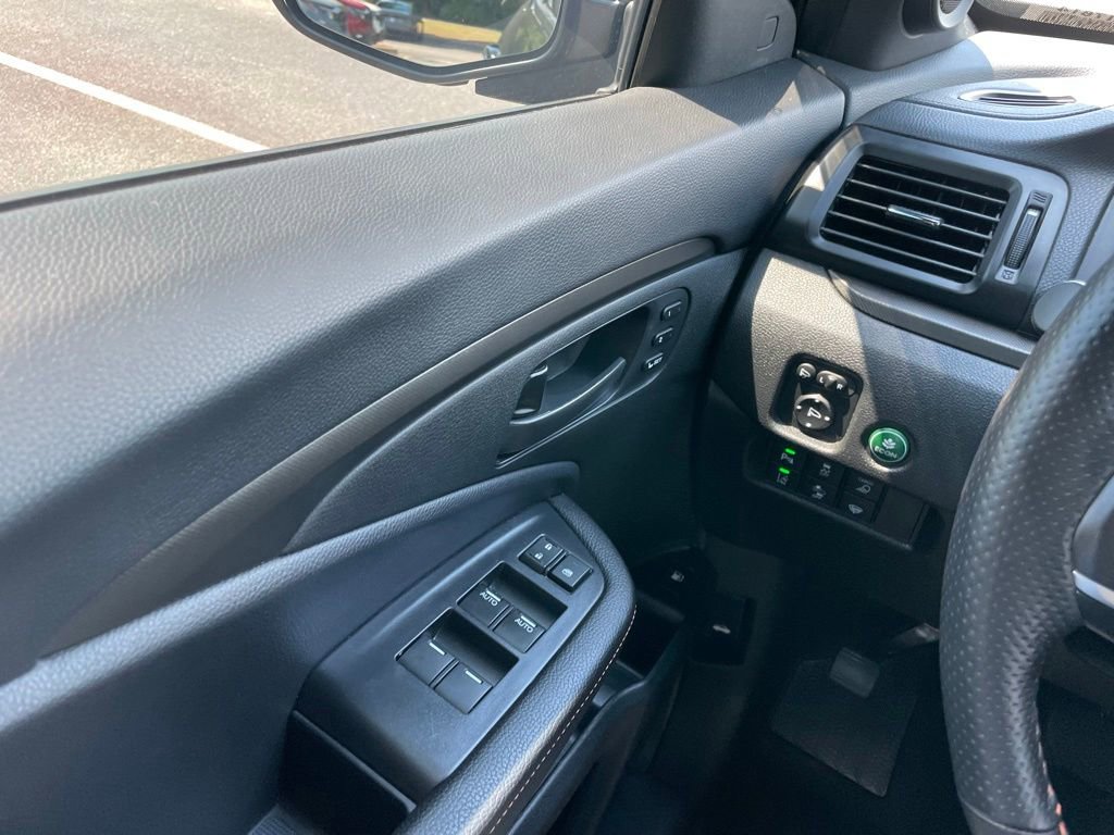 Certified 2025 Honda Ridgeline TrailSport image 23