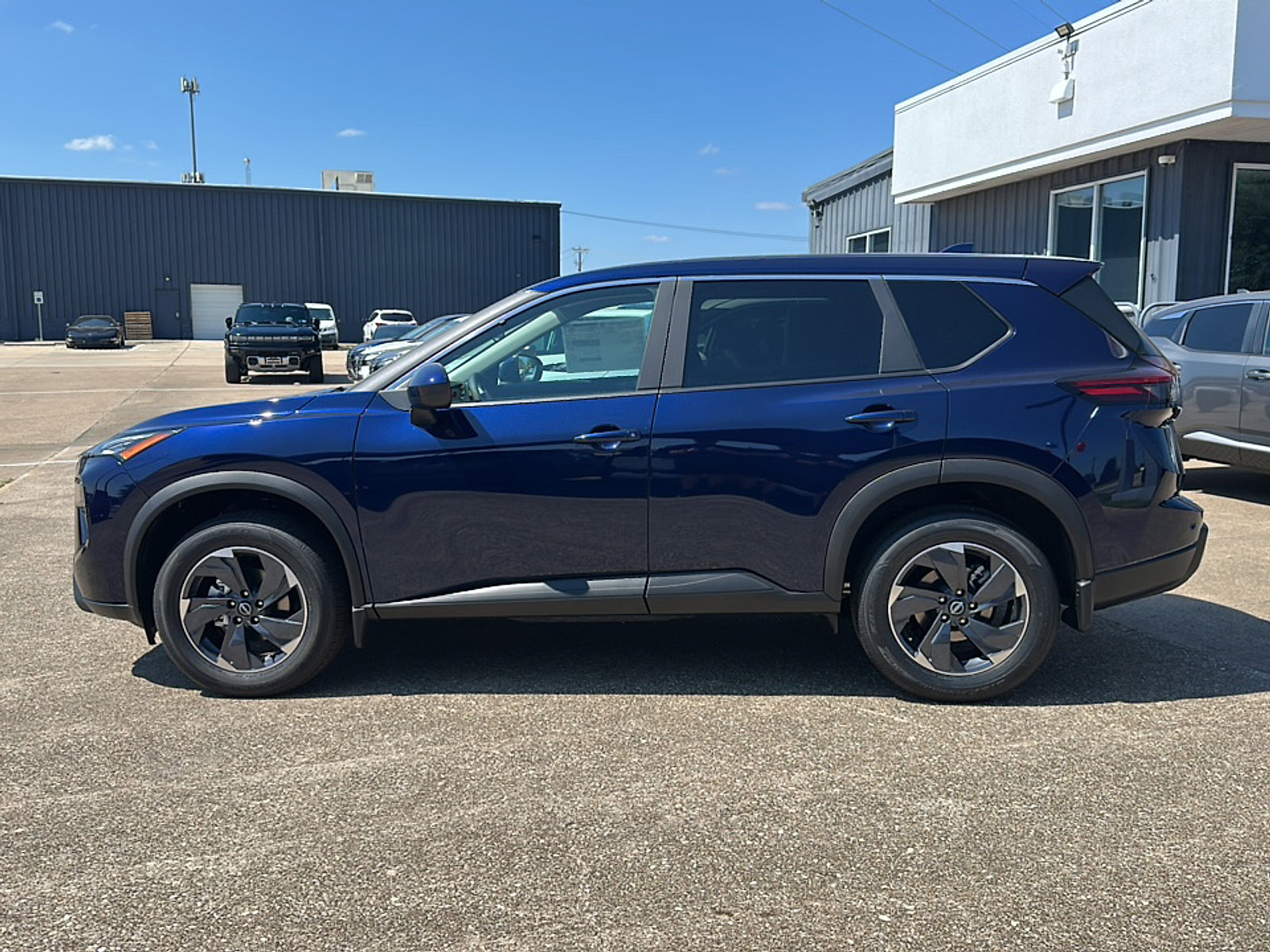 New 2026 Nissan Rogue SV image 5