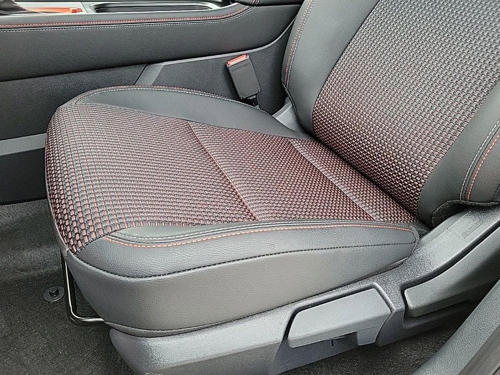 New 2026 Nissan Kicks SR w/ SR Premium Package image 21