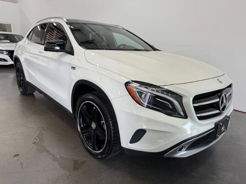 Used 2015 Mercedes-Benz GLA 250 4MATIC image 4