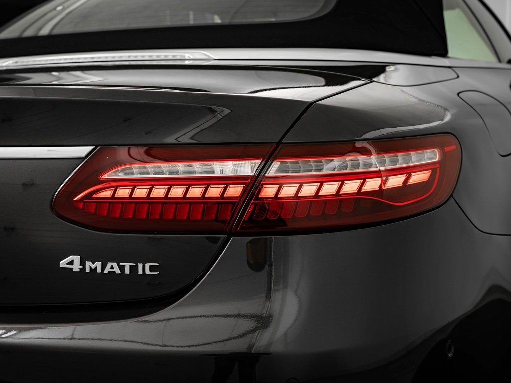 Used 2023 Mercedes-Benz E 450 4MATIC Cabriolet image 16