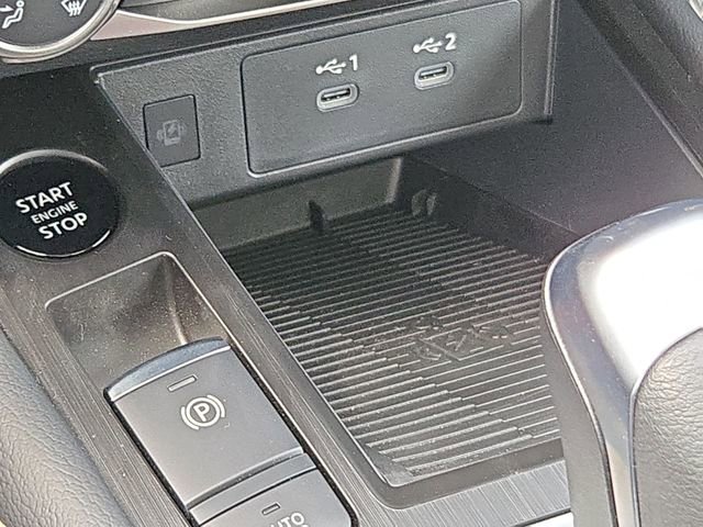 New 2026 Nissan Kicks SV w/ SV Premium Package image 32