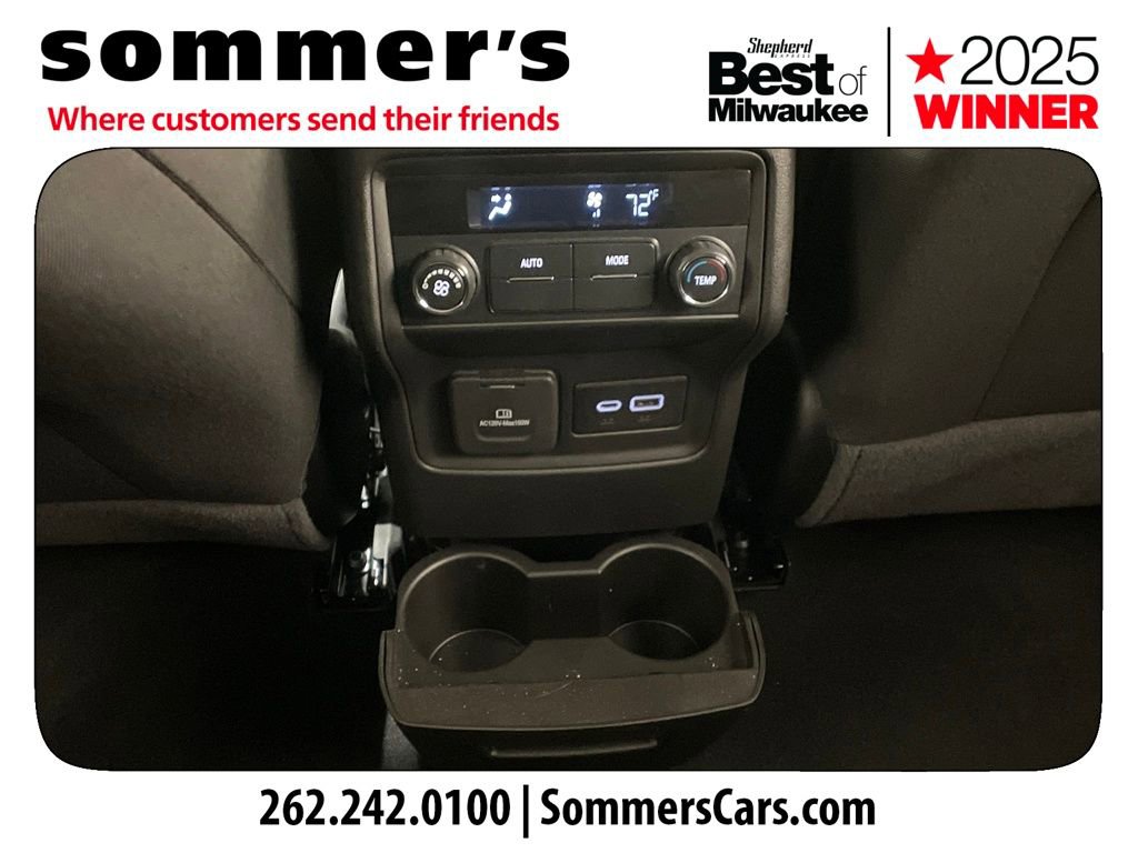 Used 2023 GMC Acadia SLE w/ Driver Convenience Package image 22