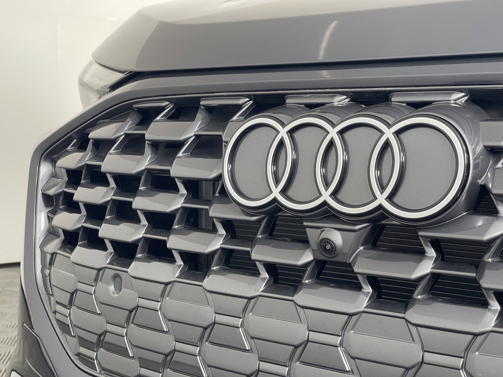 New 2025 Audi Q5 Premium Plus image 9