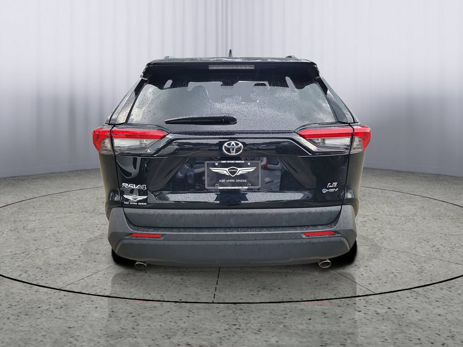 Used 2025 Toyota RAV4 LE AWD/4WD image 3