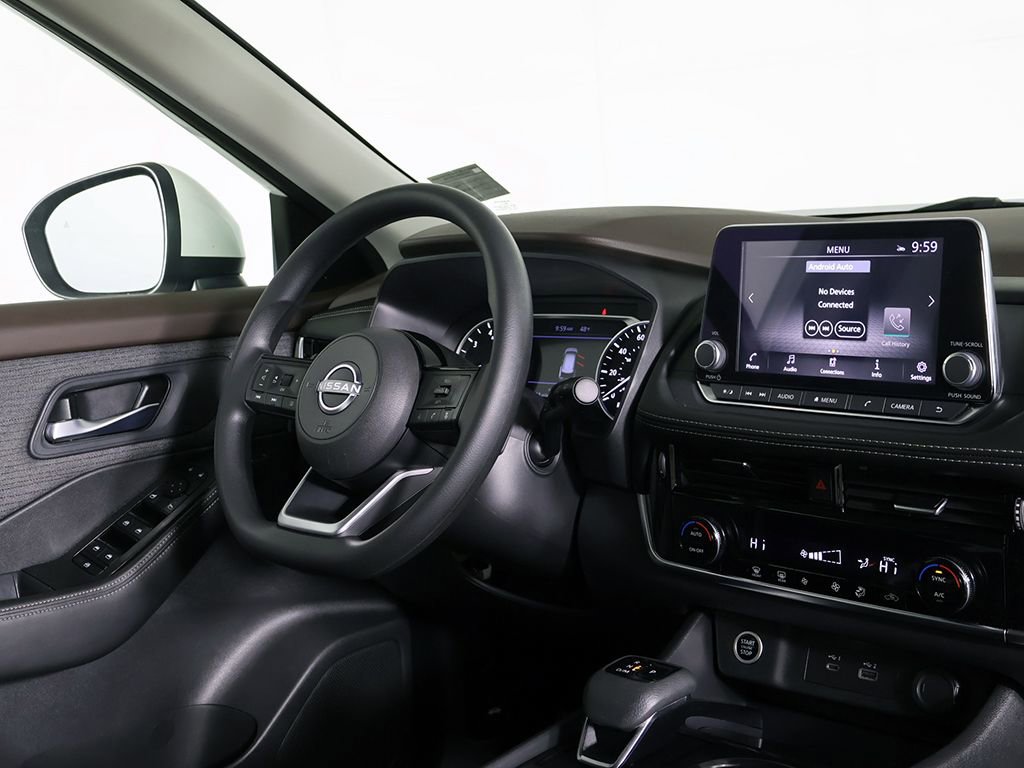 Used 2022 Nissan Rogue SV image 23