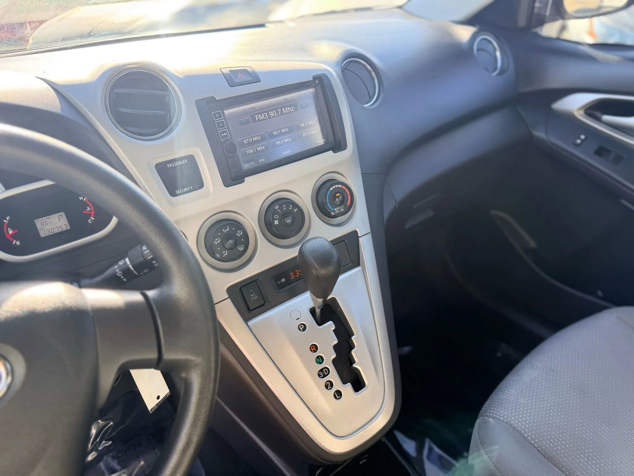 Used 2009 Toyota Matrix S image 19