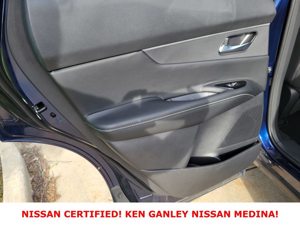 Certified 2025 Nissan Murano SV AWD/4WD image 41