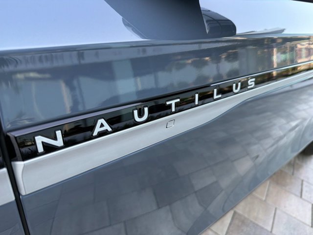 New 2026 Lincoln Nautilus Reserve AWD/4WD image 7