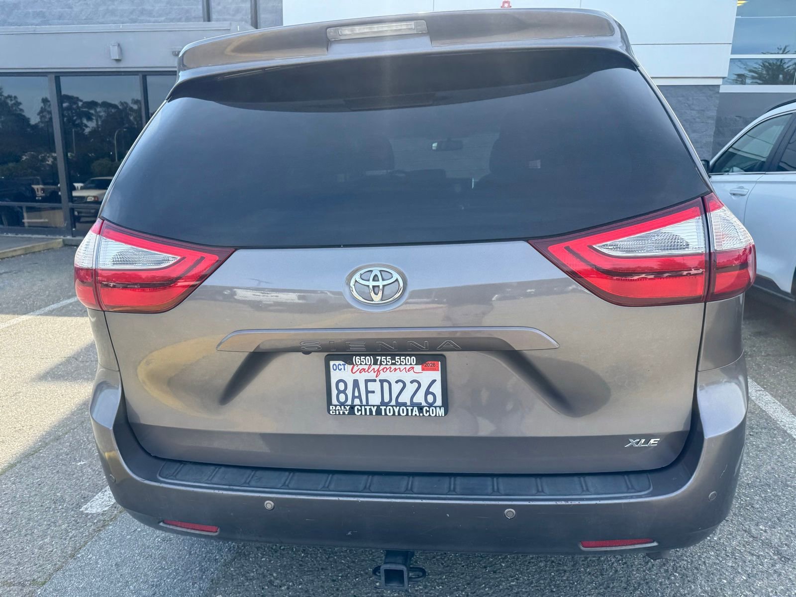 Used 2017 Toyota Sienna XLE w/ XLE Navigation Package image 6