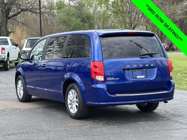 Used 2020 Dodge Grand Caravan SE FWD image 2