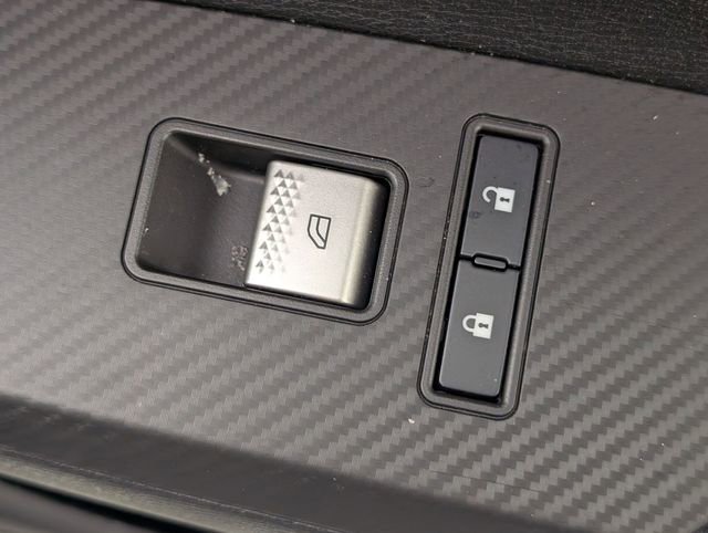 Used 2022 Mitsubishi Outlander SEL Black Edition image 34