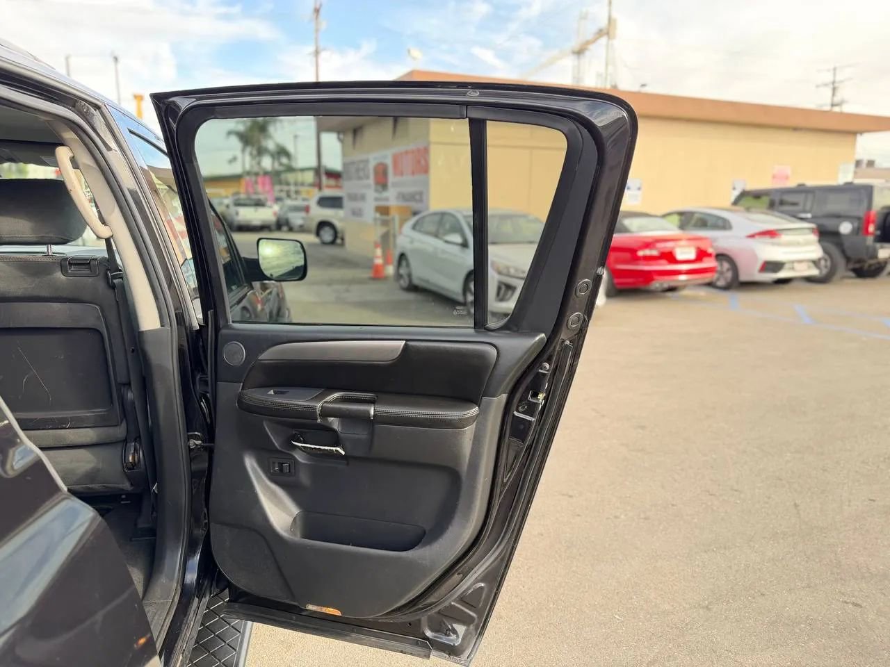 Used 2012 Nissan Armada SV w/ Driver Pkg image 29