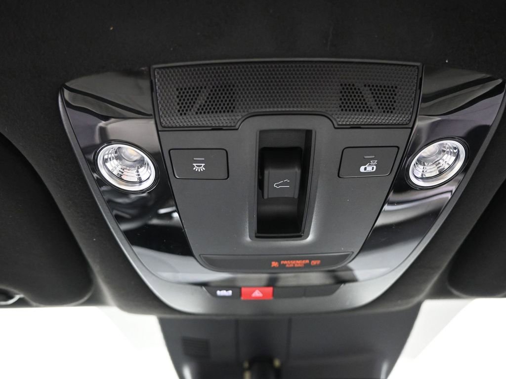 Certified 2025 Kia Sorento SX Prestige image 42