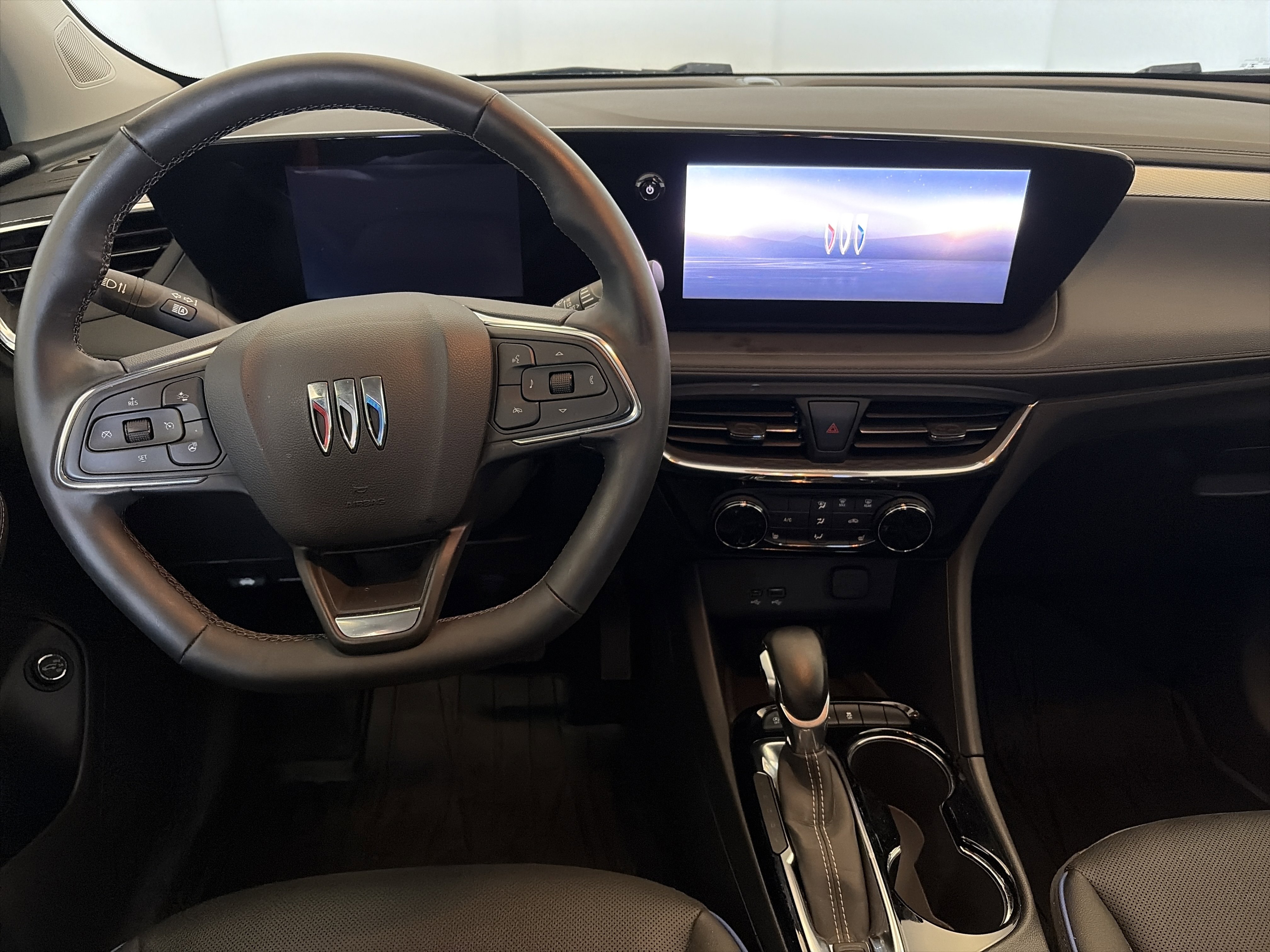 Certified 2025 Buick Encore GX Sport Touring w/ Comfort Package image 3