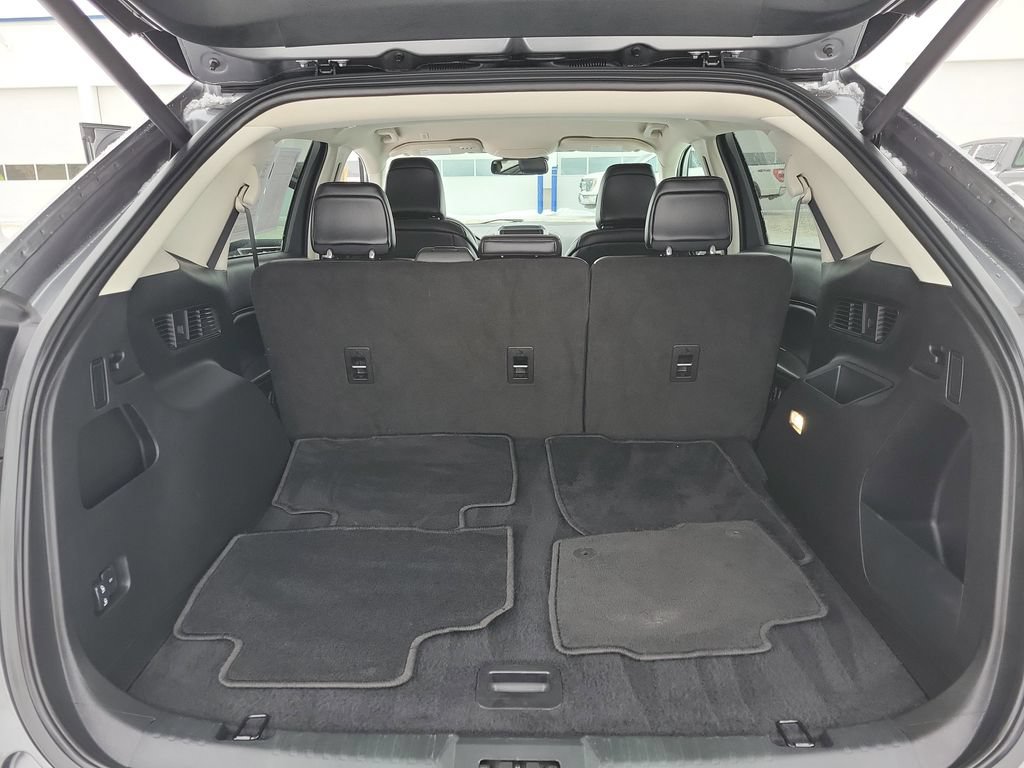 Used 2024 Ford Edge SEL w/ Convenience Package AWD/4WD image 8