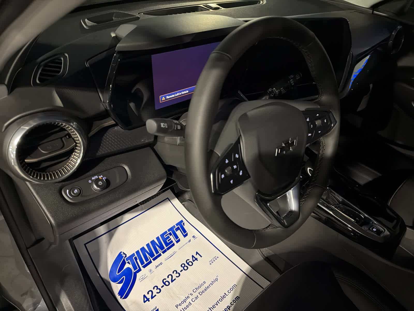 New 2026 Chevrolet Trax ACTIV w/ Sunroof Package FWD image 23