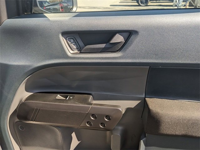 Used 2025 Ford Maverick XL image 35