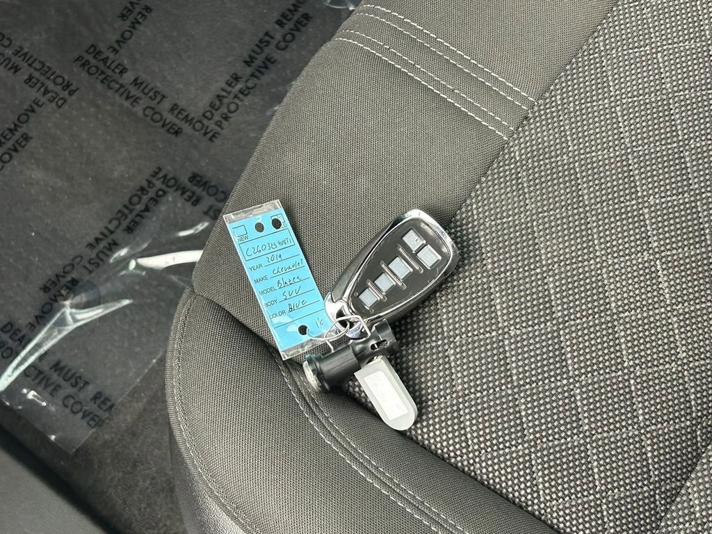 Used 2019 Chevrolet Blazer LT image 45