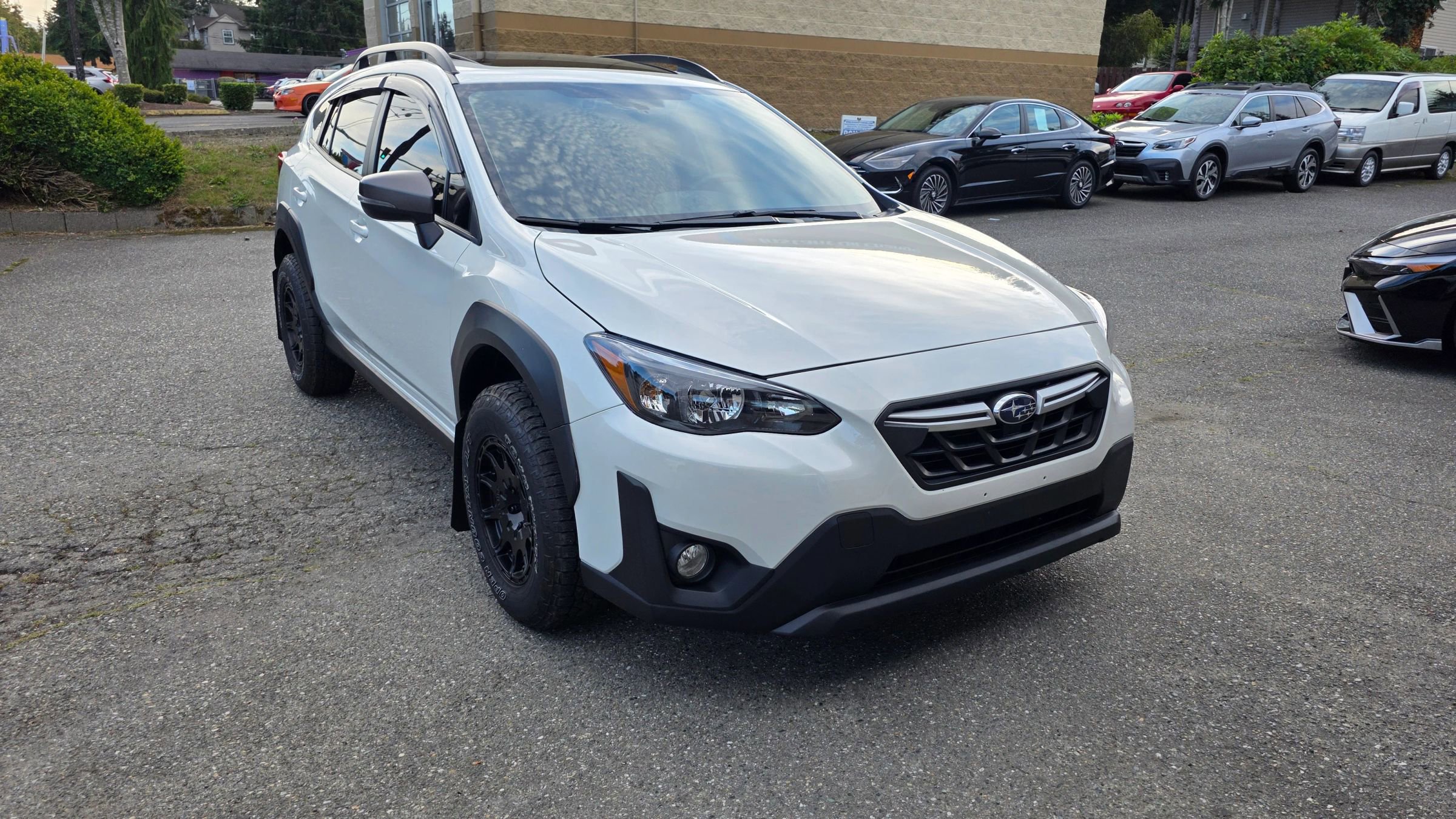 Used 2022 Subaru Crosstrek 2.5i Sport w/ Moonroof Package image 3