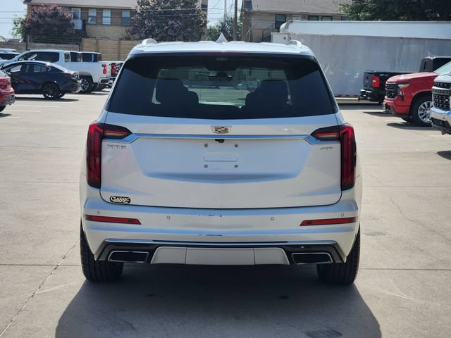 Used 2022 Cadillac XT6 Premium Luxury w/ Platinum Package FWD image 14