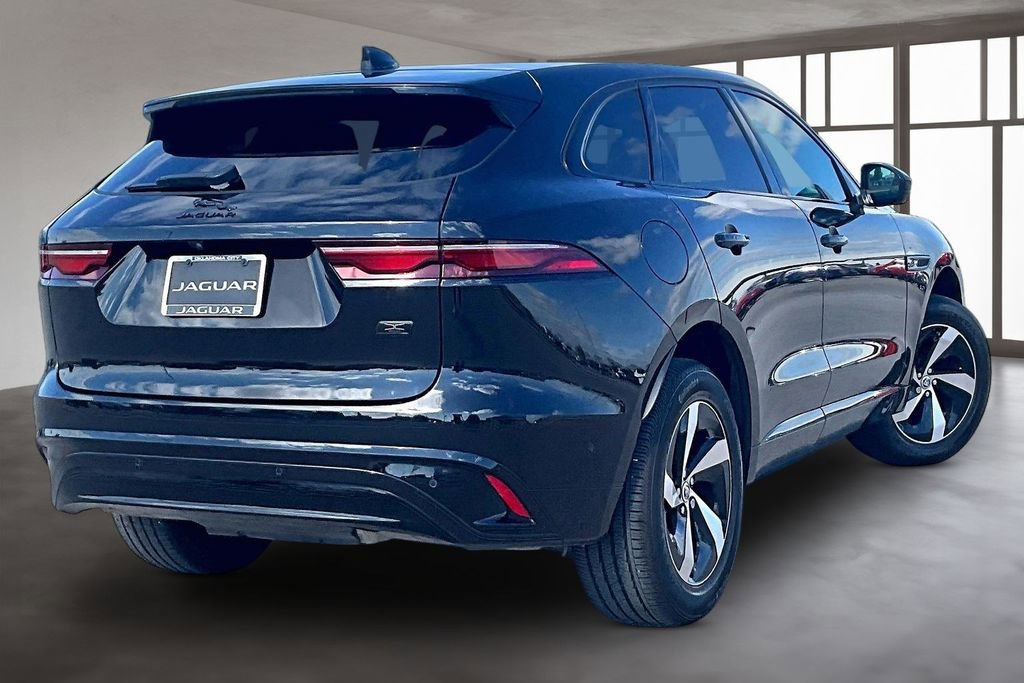 Used 2026 Jaguar F-PACE R-Dynamic S AWD/4WD image 2