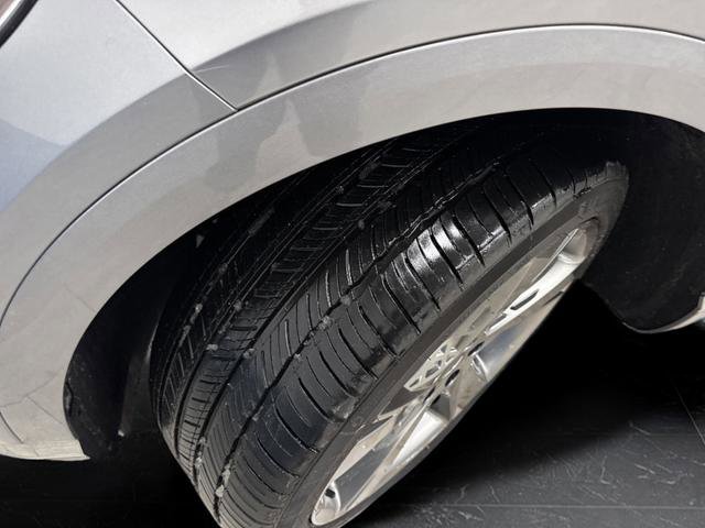 Used 2024 Genesis GV80 3.5T w/ Prestige Package image 38