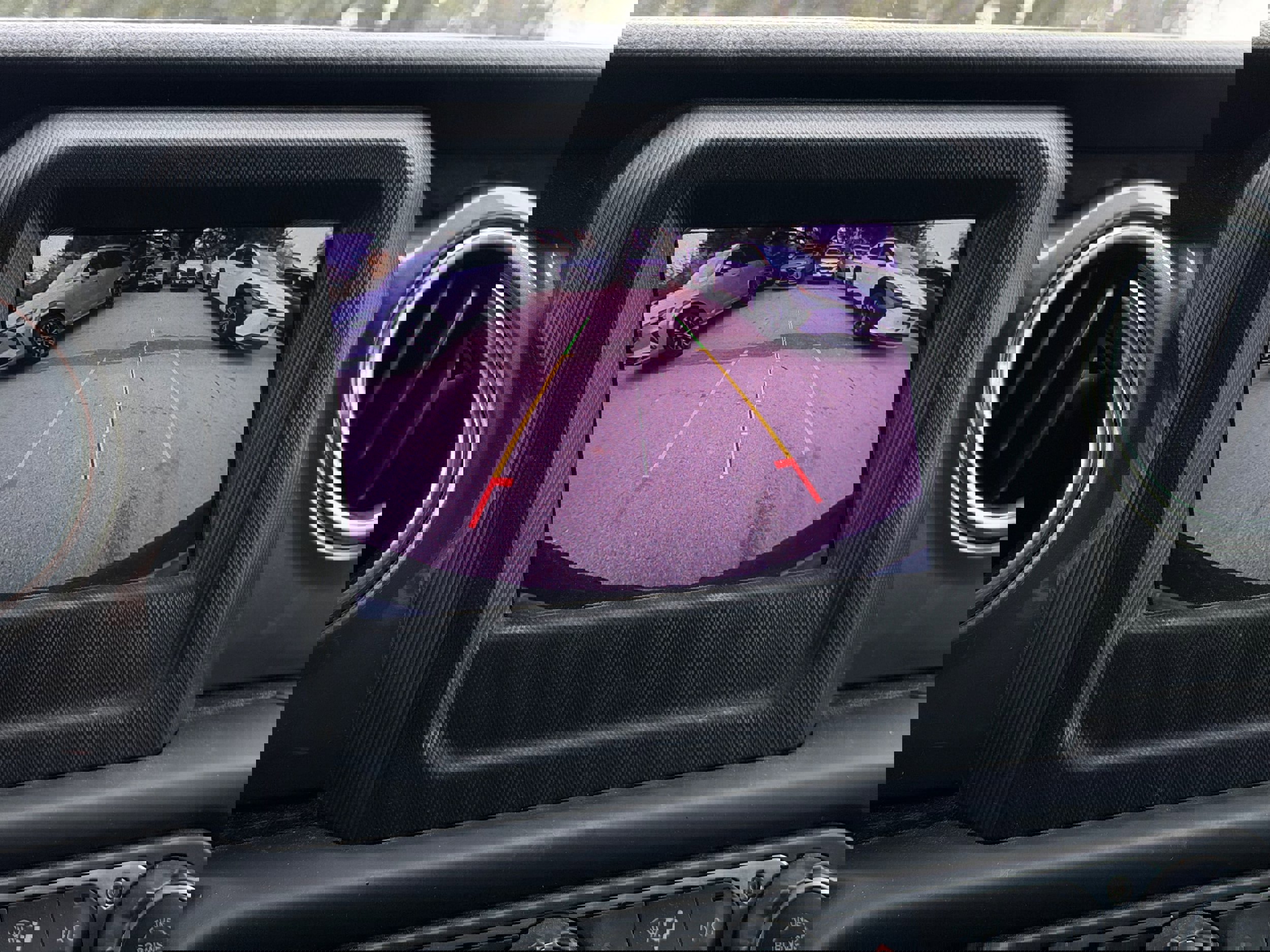 Used 2019 Jeep Wrangler Unlimited Sahara image 16